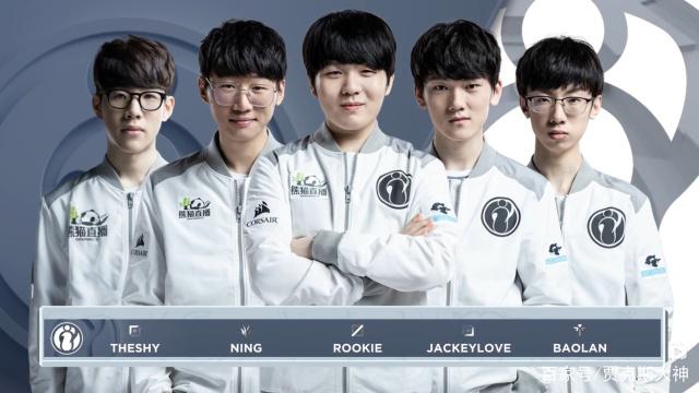 的配合与应 的配合与应